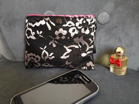 etui smartphone sortie soiree